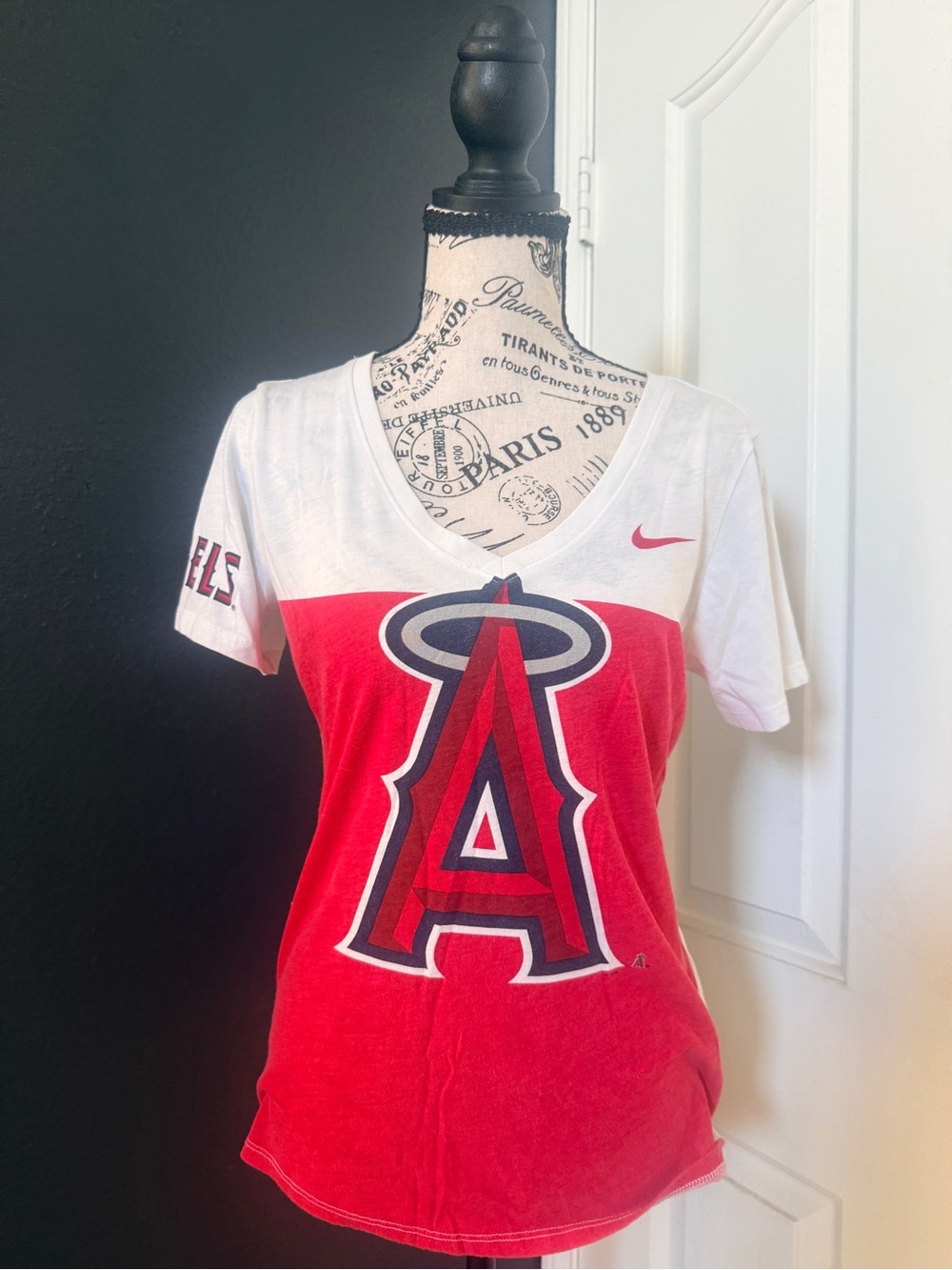 Nike Women's Red and White MLB Angels V-Neck Tee